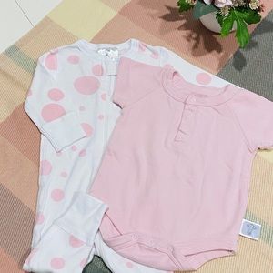 🦒 NWOT Little Giraffe 2 Bodysuits Pink Polk Dot